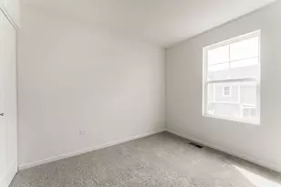 1944 Kingsley Cir, Northbrook, IL 60062 - Photo 12