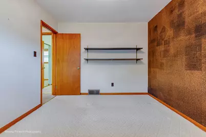1402 Oakwood Court, McHenry, IL 60050 - Photo 20