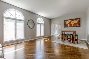 1801 N Dover Ct, Arlington Heights, IL 60004 - Photo 8
