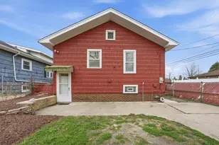 211 Waltham St, Calumet City, IL 60409 - Photo 22