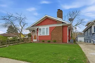 211 Waltham St, Calumet City, IL 60409 - Photo 1