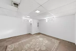 211 Waltham St, Calumet City, IL 60409 - Photo 14