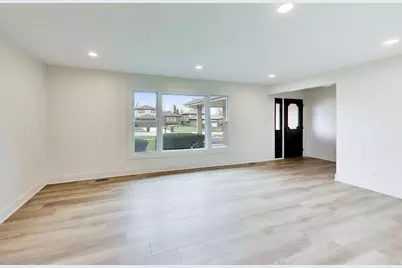 4061 177th Street, Country Club Hills, IL 60478 - Photo 4