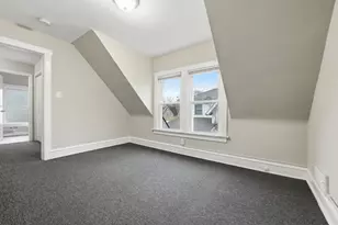 835 Oak St, Elgin, IL 60123 - Photo 28
