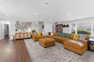 7741 Sycamore Dr, Orland Park, IL 60462 - Photo 6