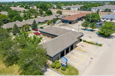 18 W Merchants Drive, Oswego, IL 60543 - Photo 4