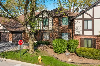 11301 Sycamore Lane #64B, Palos Hills, IL 60465 - Photo 1