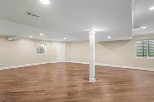 342 Comstock Dr, Elgin, IL 60124 - Photo 56