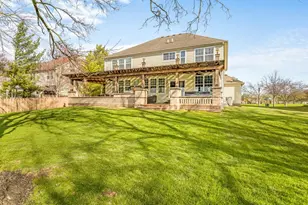 342 Comstock Dr, Elgin, IL 60124 - Photo 68