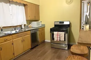 10542 S Artesian Ave, Chicago, IL 60655 - Photo 6