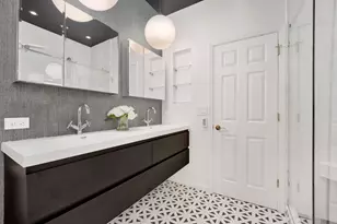 1235 W George St, Chicago, IL 60657 - Photo 24