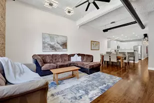 1235 W George St, Chicago, IL 60657 - Photo 12