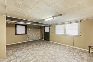 8360 S Baker Ave, Chicago, IL 60617 - Photo 30