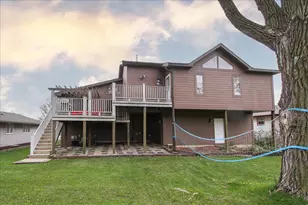 119 Salem Dr S, Schaumburg, IL 60193 - Photo 2