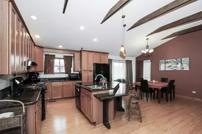 119 Salem Drive S, Schaumburg, IL 60193 - Photo 6