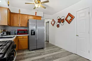 14373 Park Ave, Harvey, IL 60426 - Photo 10