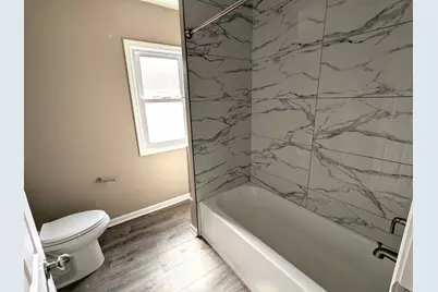[Address not provided], McHenry, IL 60050 - Photo 4