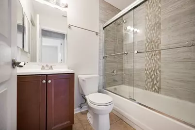 93 N Victoria Lane #D, Streamwood, IL 60107 - Photo 14