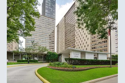 3950 N Lake Shore Drive #724, Chicago, IL 60613 - Photo 1