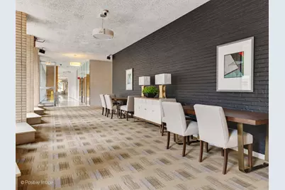 3950 N Lake Shore Drive #724, Chicago, IL 60613 - Photo 2