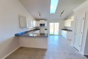 3021 W 82nd Pl, Merrillville, IN 46410 - Photo 8