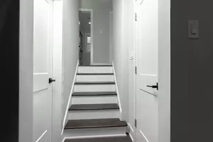 4940 Coyle Ave, Skokie, IL 60077 - Photo 12