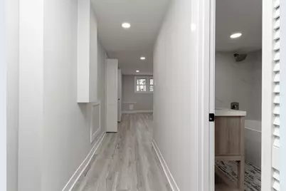 4940 Coyle Avenue, Skokie, IL 60077 - Photo 22