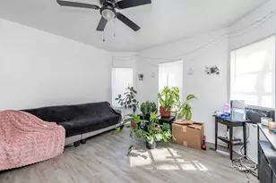 644 Lenox Ave, Waukegan, IL 60085 - Photo 10