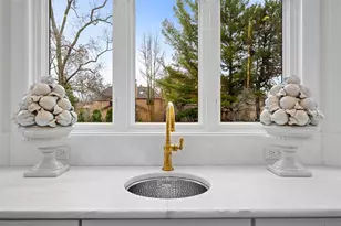 562 Earlston Rd, Kenilworth, IL 60043 - Photo 22