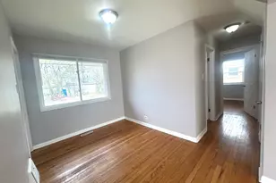 2058 Downey Rd, Homewood, IL 60430 - Photo 4