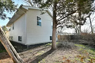 19 E Pineview Dr, Round Lake Park, IL 60073 - Photo 34