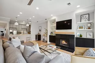 821 W Superior St, Chicago, IL 60642 - Photo 6