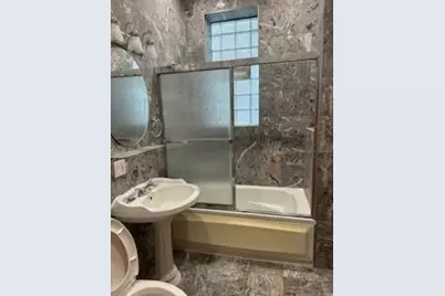 1424 N Maplewood Avenue #2F, Chicago, IL 60622 - Photo 8