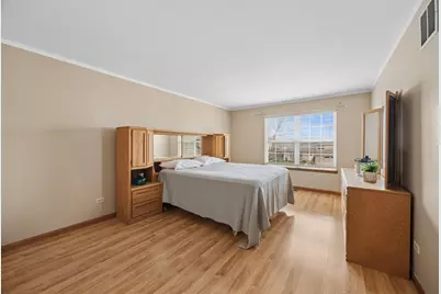 7245 Arbor Lane, Justice, IL 60458 - Photo 12