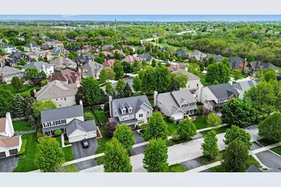 2715 Forest Creek Lane, Naperville, IL 60565 - Photo 38