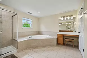 2715 Forest Creek Ln, Naperville, IL 60565 - Photo 22