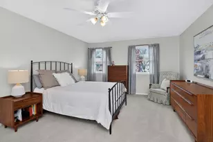 2053 Somerset Ln, Wheaton, IL 60189 - Photo 20