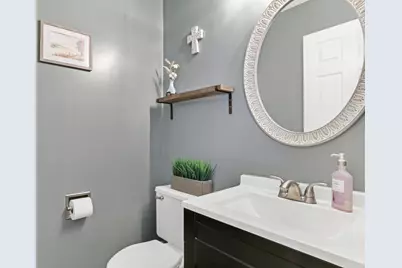 6709 E Wellsley Court, Gurnee, IL 60031 - Photo 10