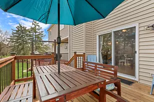 6709 E Wellsley Ct, Gurnee, IL 60031 - Photo 26