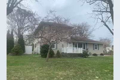 1818 S Carr Street, Streator, IL 61364 - Photo 2