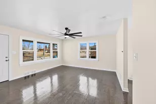 330 Hickory St, Chicago Heights, IL 60411 - Photo 8