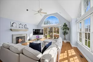995 Oak St, Winnetka, IL 60093 - Photo 10