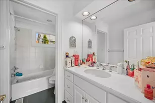 995 Oak St, Winnetka, IL 60093 - Photo 26