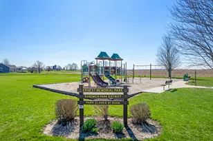 3107 Ernest Dr, Sandwich, IL 60548 - Photo 46