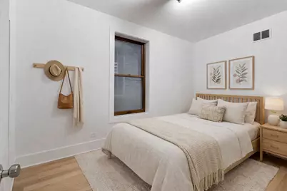 2132 N Oakley Avenue #2, Chicago, IL 60647 - Photo 8