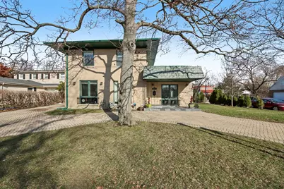 6601 N Trumbull Avenue, Lincolnwood, IL 60712 - Photo 2