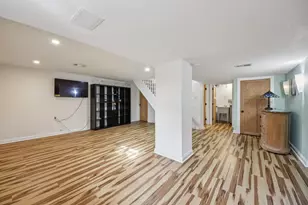 6601 N Trumbull Ave, Lincolnwood, IL 60712 - Photo 50