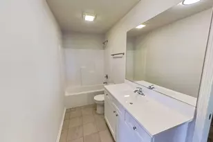 3023 W 82nd Pl, Merrillville, IN 46410 - Photo 6