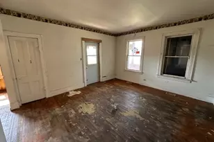 102 N Jackson St, Gardner, IL 60424 - Photo 8