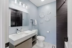 9021 Primrose Ln, Hickory Hills, IL 60457 - Photo 12